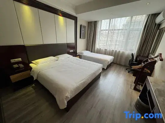 Standard Family room