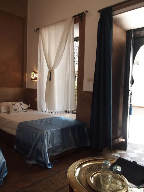 Standard Double room (twin beds)