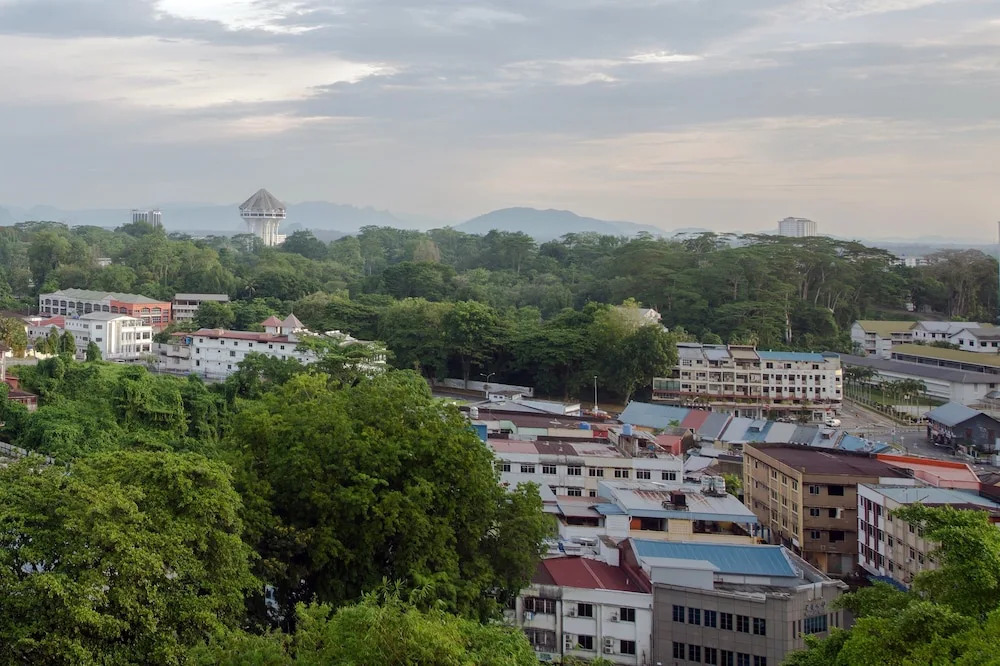 Hilton Kuching Hotel