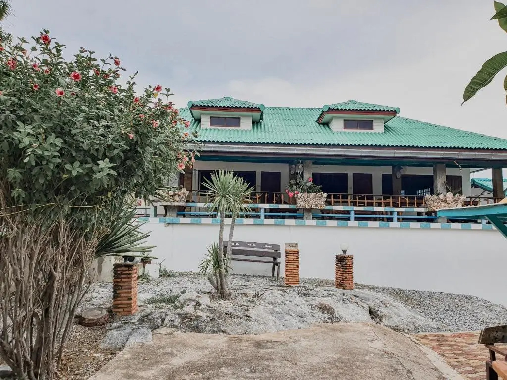 Deluxe Bungalow with garden view