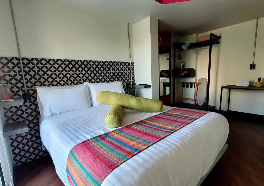 Suite with balcony