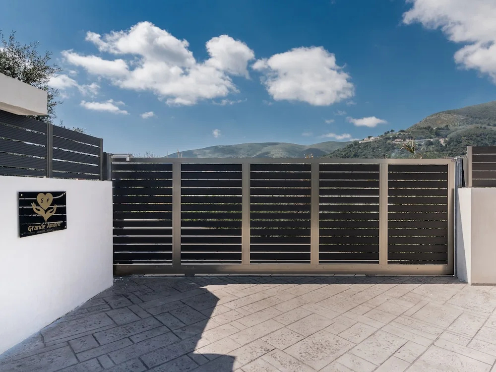 Grande Amore Luxury Villa