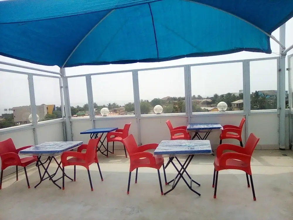 Regal Royal Suites