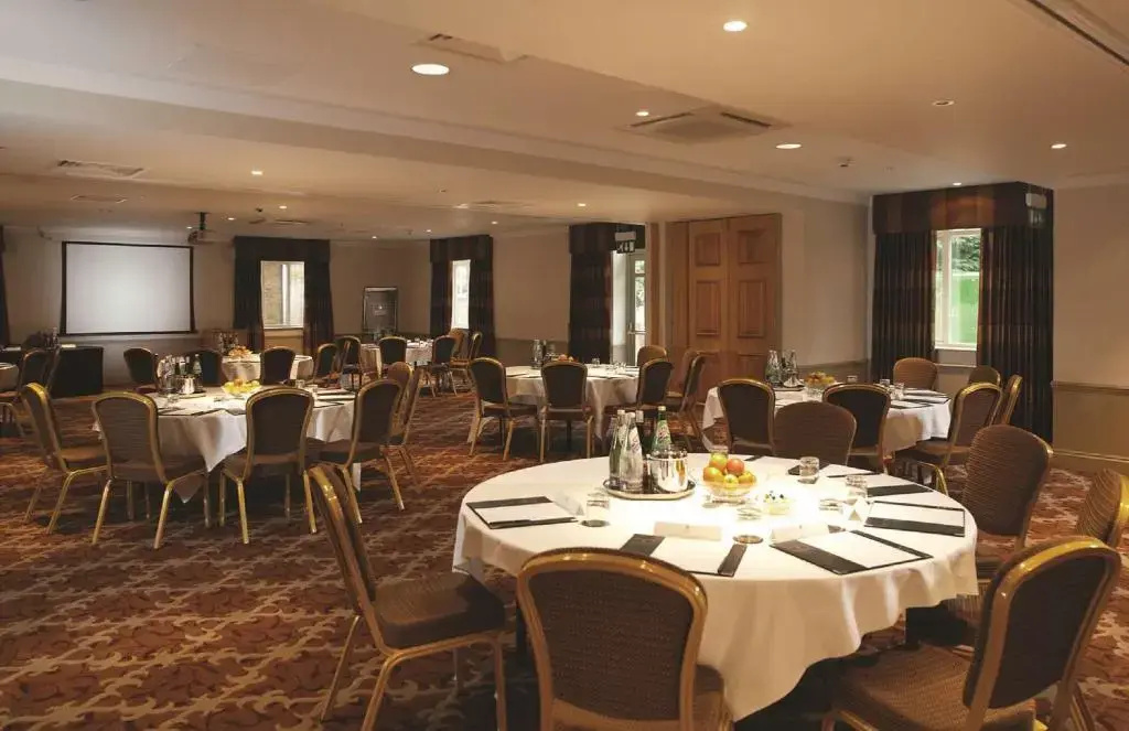 Macdonald Frimley Hall Hotel and Spa - Général