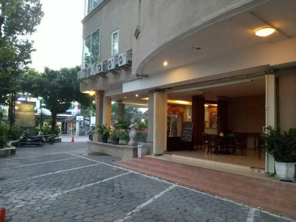 Puri Dibia Hotel — фото