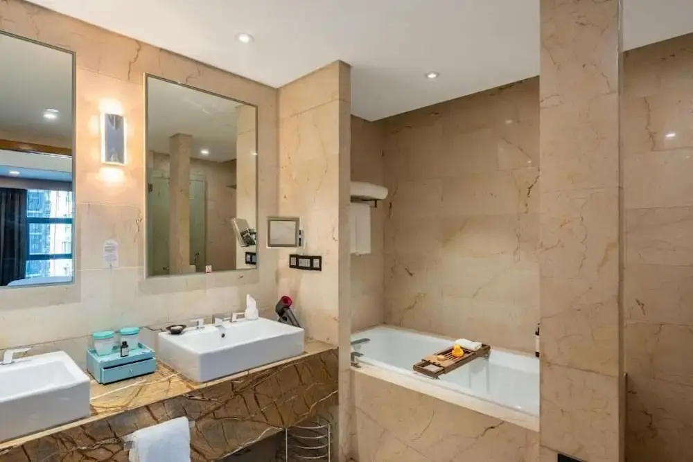 C Plaza Hotel CQ Jiefangbei Hongya Cave - Chambres