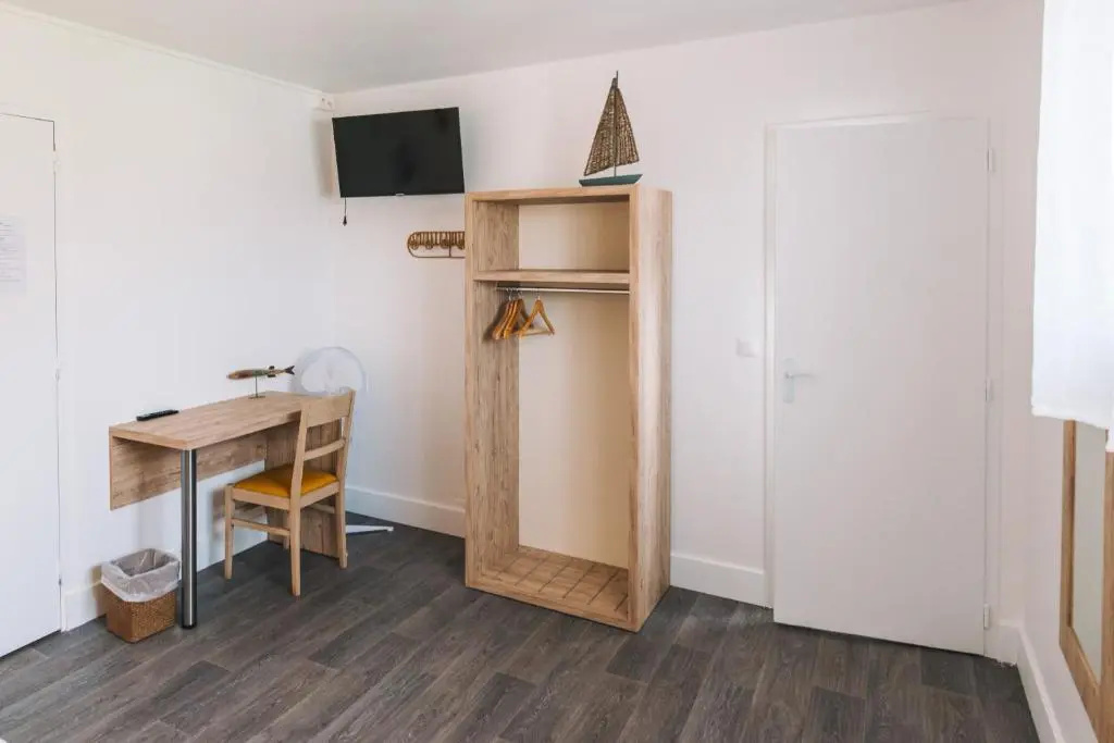 Standard Double room (twin beds)