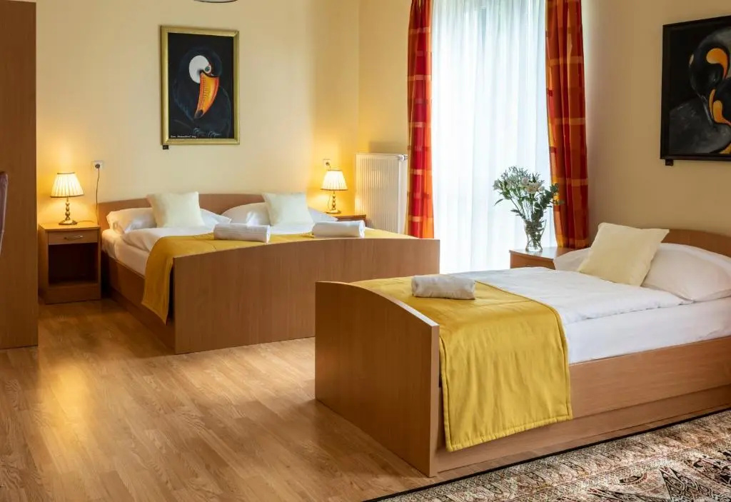 Hotel Pavilon - Chambres