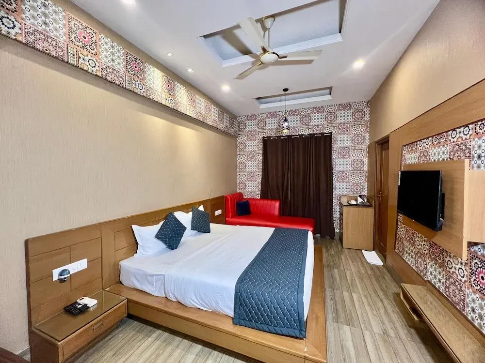Gopinath The Grand - Chambres