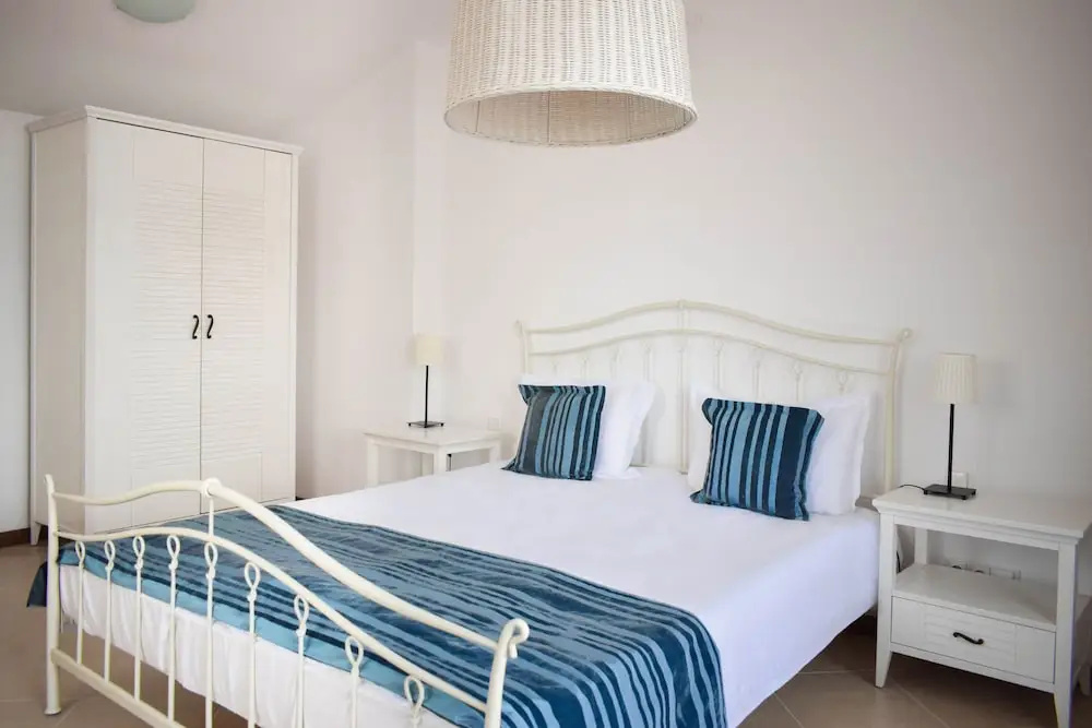 1 Bedroom Apartment with balcony
