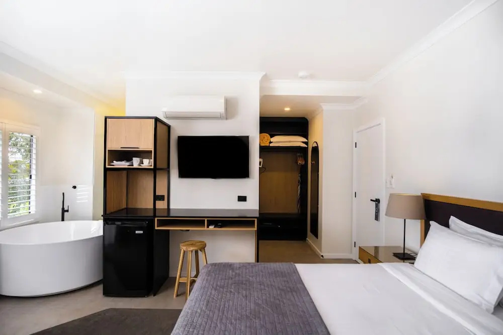 Double Suite with ocean view (twin beds)