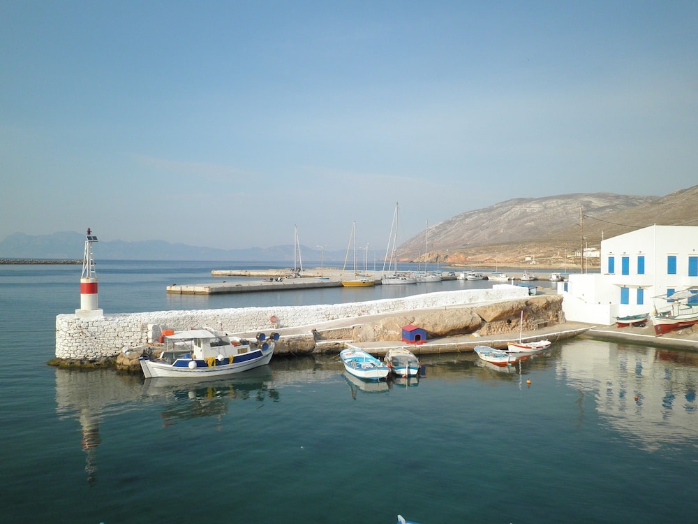Beach & Waterfront