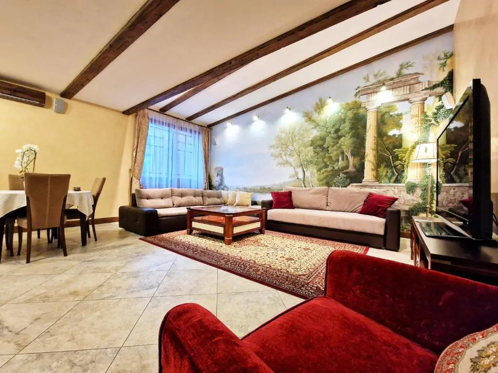Deluxe Villa