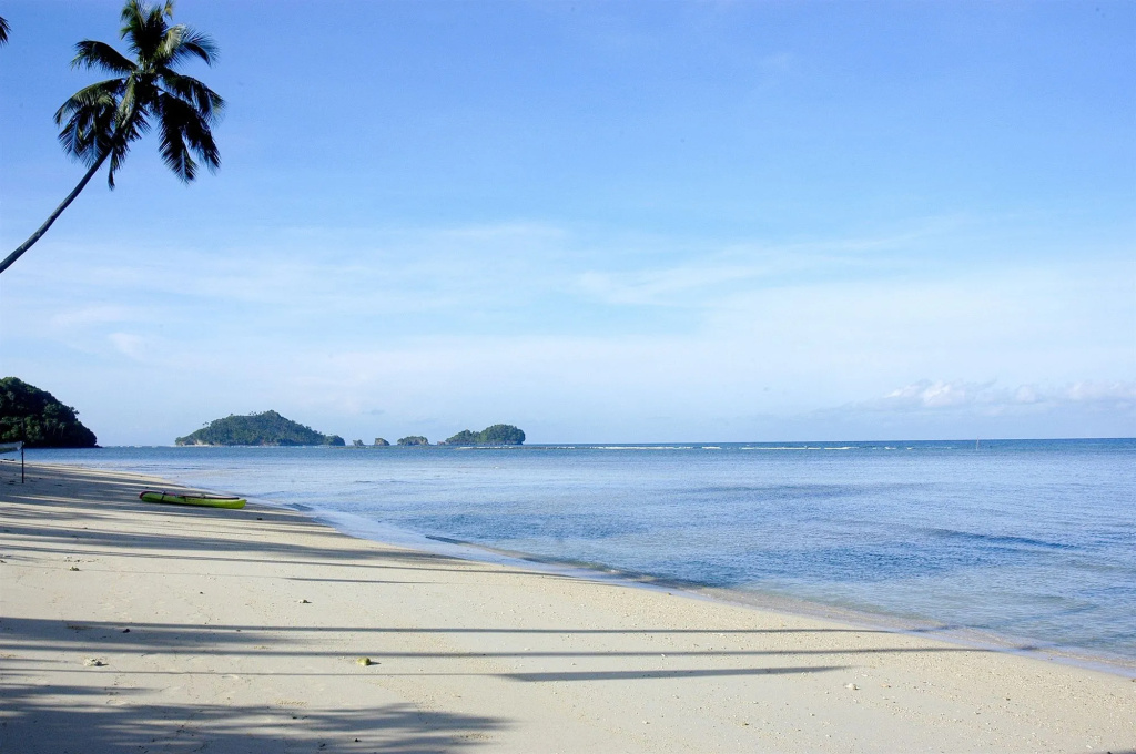 Beach & Waterfront