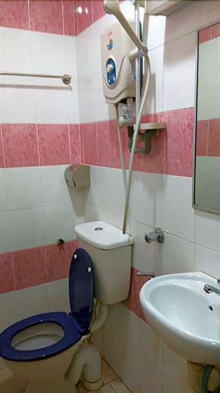 Hotel Traveller