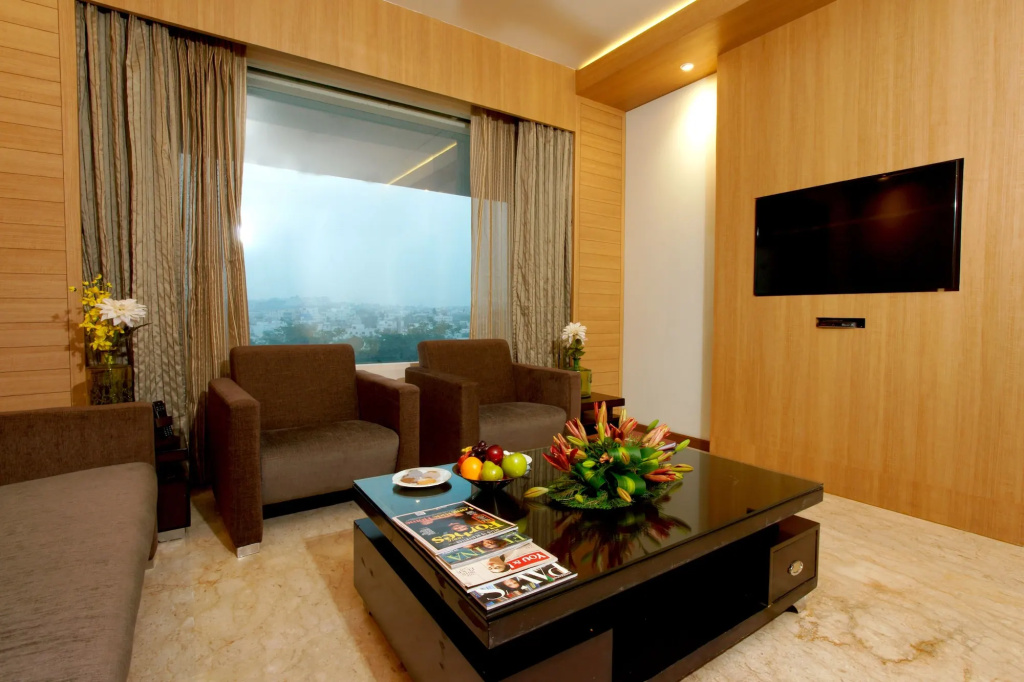 Lobby & Reception