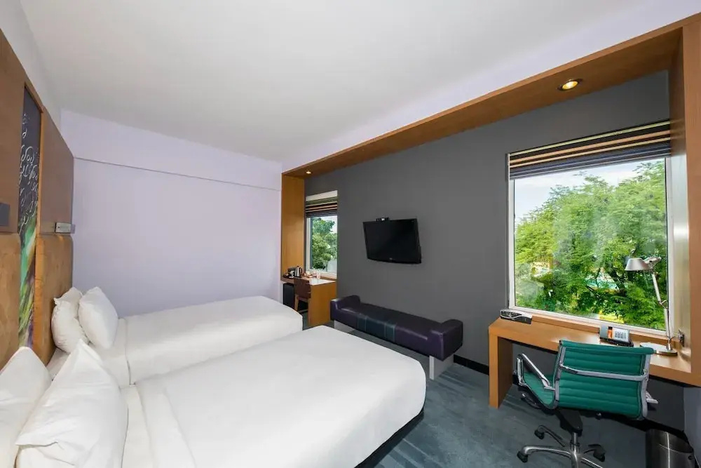 Deluxe Double room (twin beds)