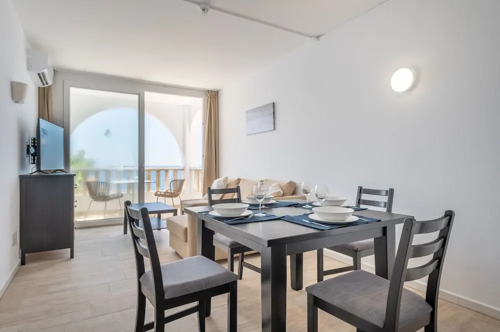 Orange Colom Seaside Apartments