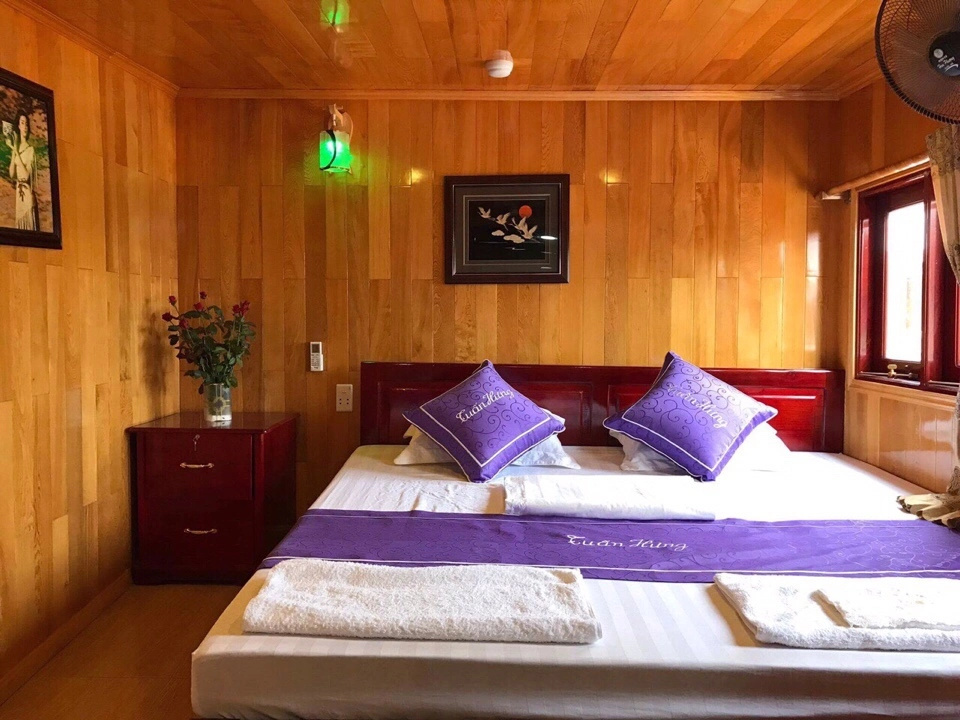 Superior Double room with sea view (full double bed)