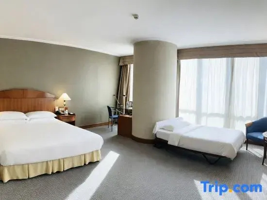 Premier room