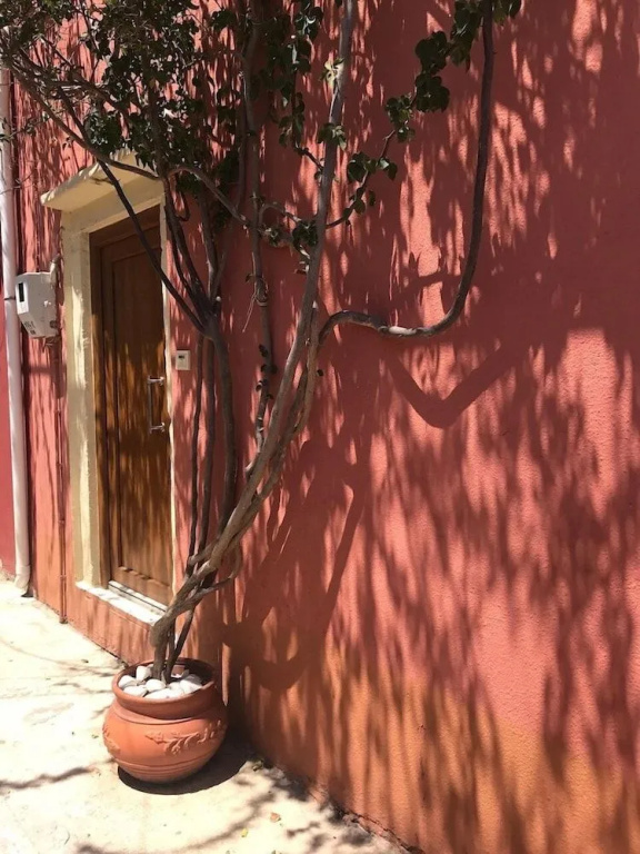 Anelina Paxos Residences - Anezina's Apartment