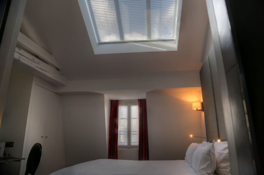 Hôtel Moliere 27