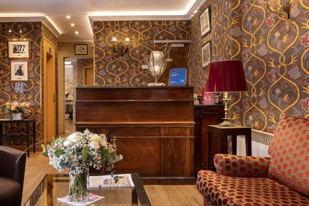 Relais Hotel Du Vieux Paris 26