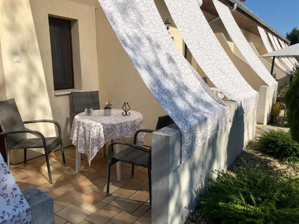 Mandula Apartman - фото 14