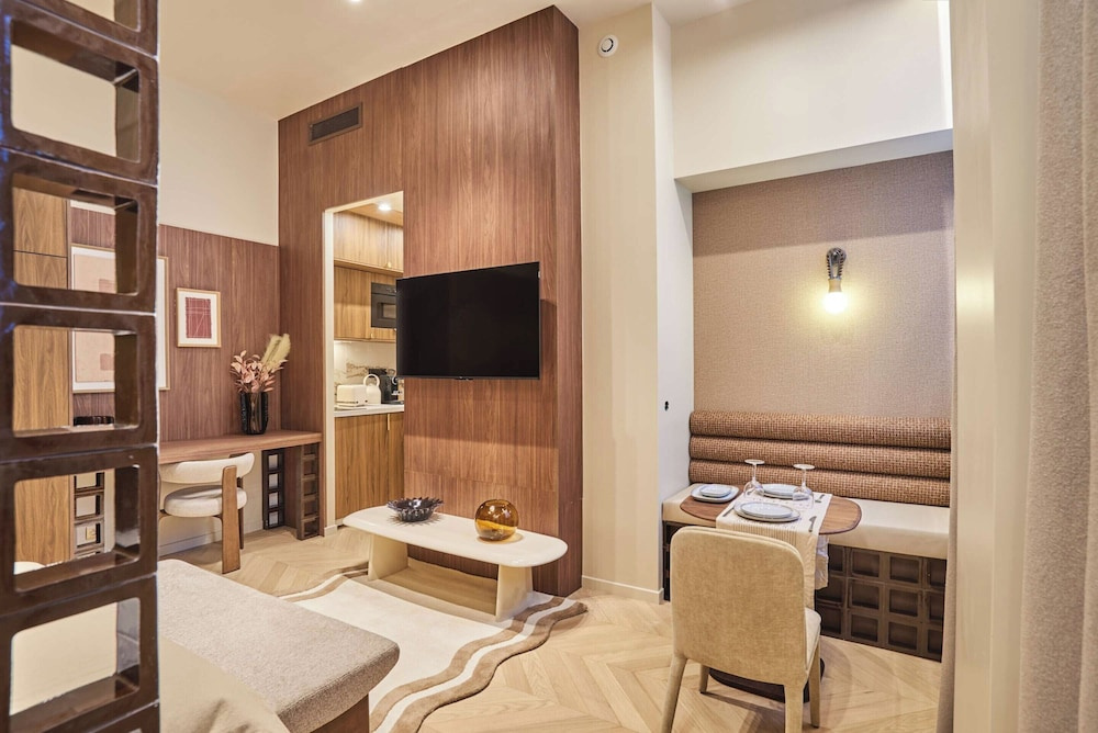 Suite AC Saint Germain des Pres-rue de Rennes