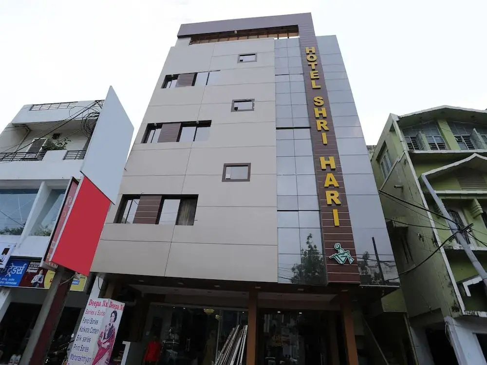 Hotel Shri Hari By OYO Rooms