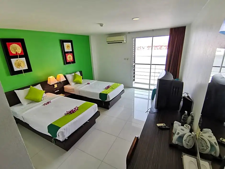 Superior Double room (full double bed)