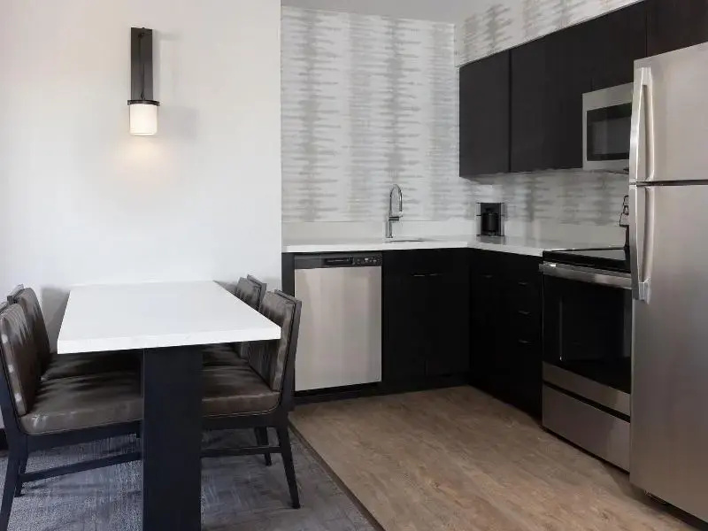 Residence Inn by Marriott Corona Riverside - Chambres