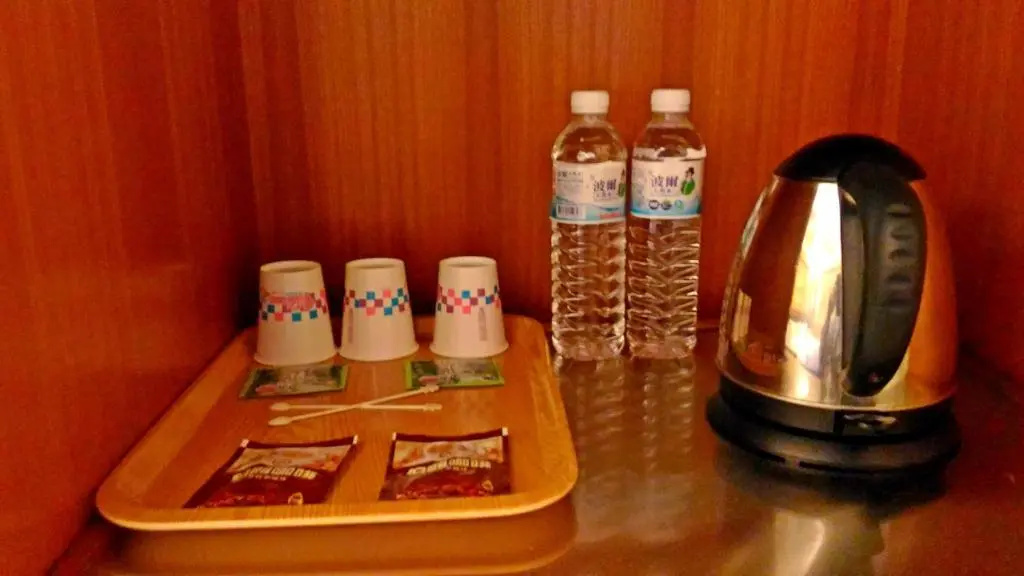 Yachuan Hotel - Chambres