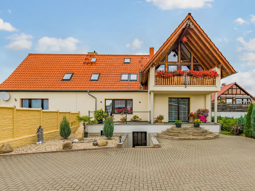 Nice apartment in Cattenstedt with a balcony