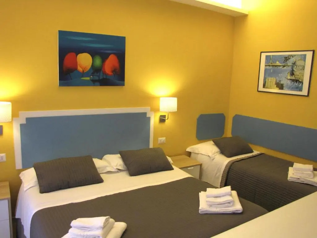 Standard Quadruple room with panoramic view