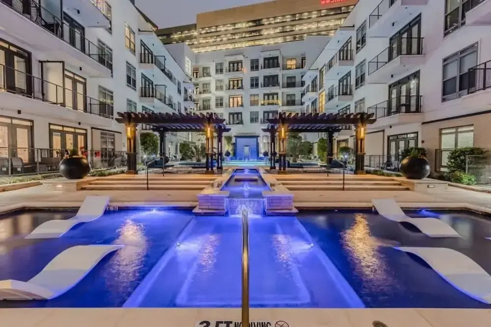 Relax at Cityline I Premium 2BR in Dallas