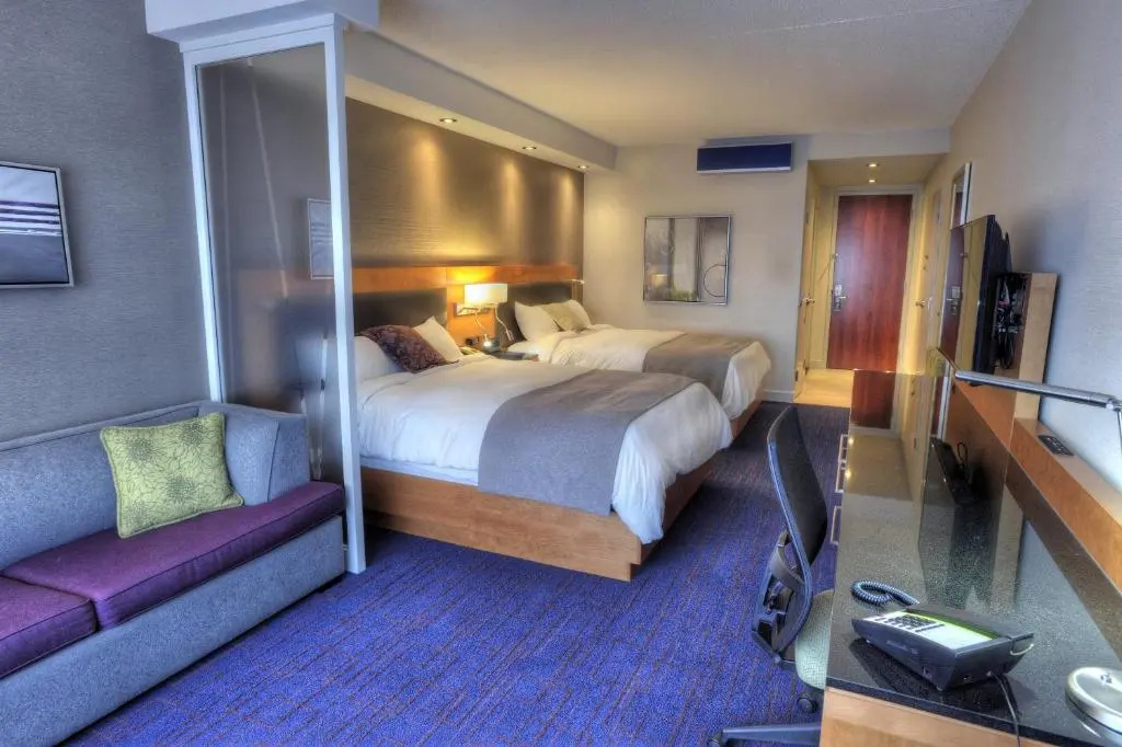 Quadruple Suite