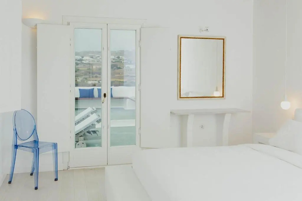 Deluxe Double room with sea view (full double bed)