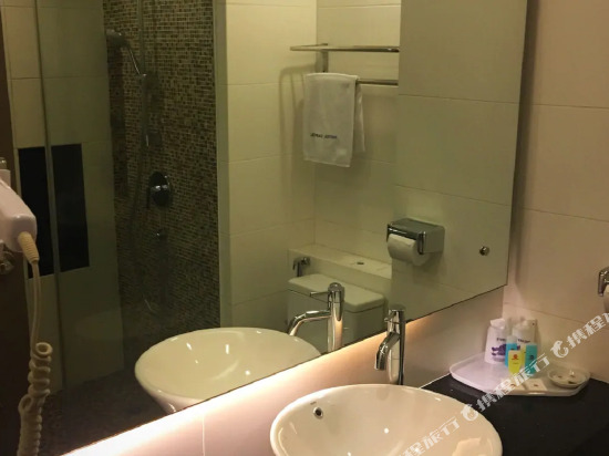 Hotel Capital