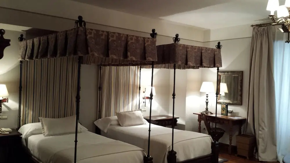 Parador de Santiago de Compostela - Chambres