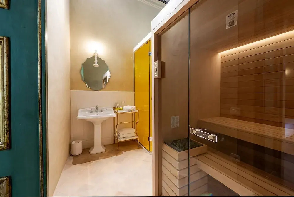 Presidential Suite