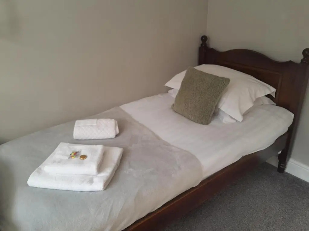 Standard Single room