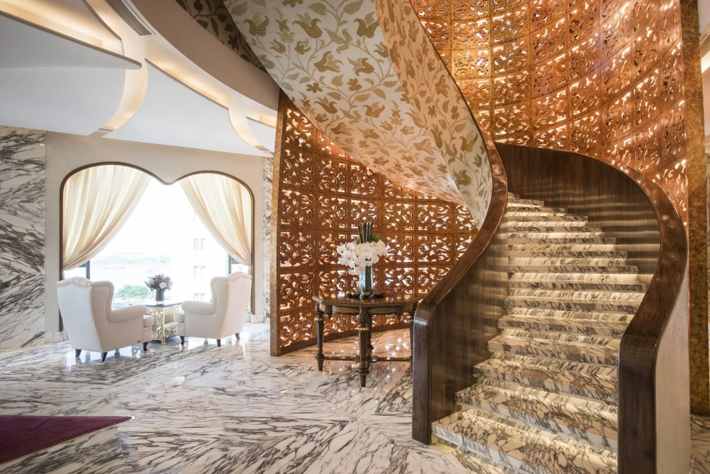 The Reverie Saigon Residential Suites - фото 4