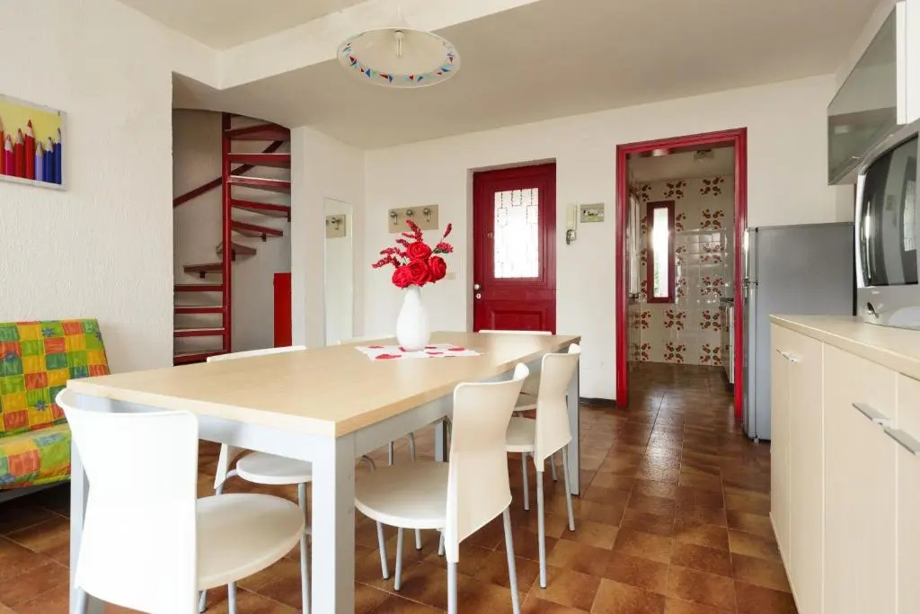 Holiday Village - Chambres