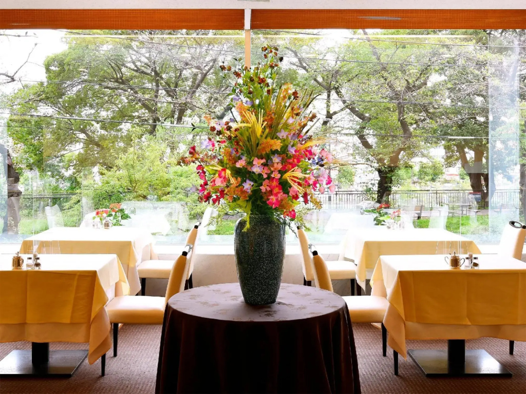 Hotel photo 12