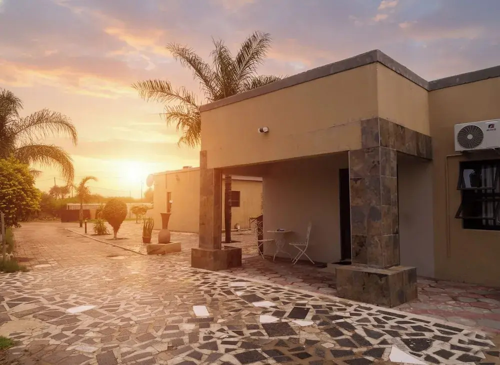 kebo events &self catering apartments