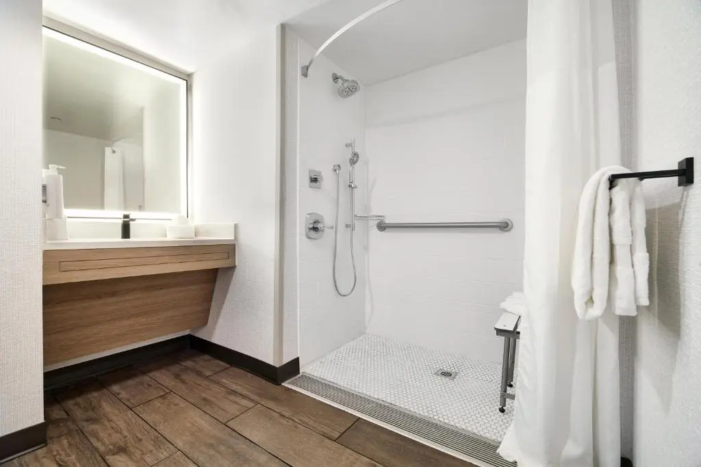 Hampton Inn Newark Airport - Chambres