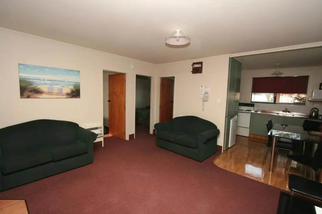 2 Bedrooms Family Apartment