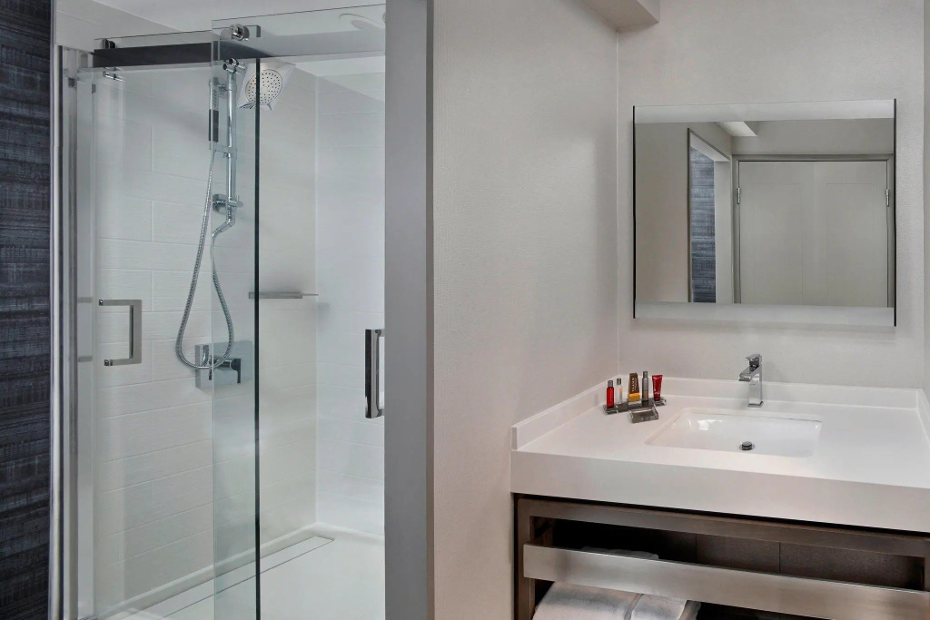 Standard Double Basement room (full double bed)