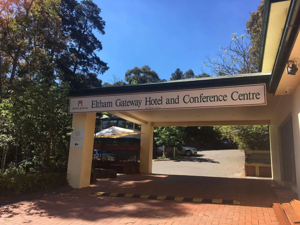Eltham Gateway Hotel